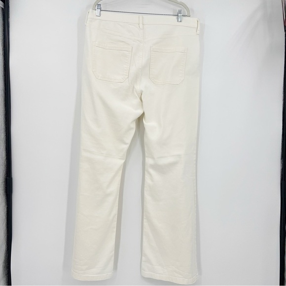 NWT GAP High Rise 70s Flare Jeans 33 Ivory Cream Stretch Retro Chic - Picture 5 of 9